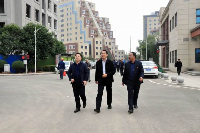 1640076233383295.jpg 640.webp.jpg